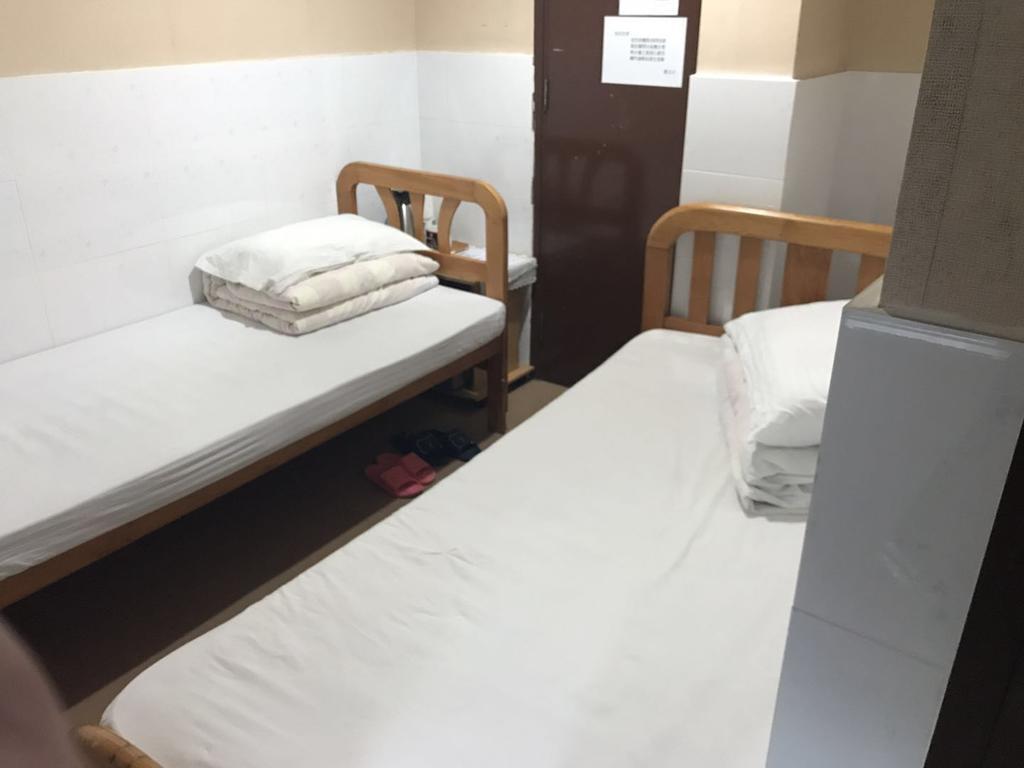Chi Shing Hostel Hong Kong Ngoại thất bức ảnh